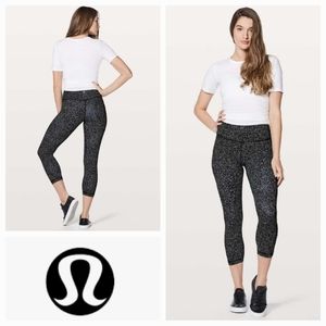 LULULEMON 2 Align Pant II 25" Night View White Black Size 2